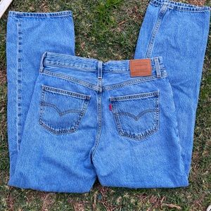 Levi’s Dad Loose Straight womens jeans size 27.